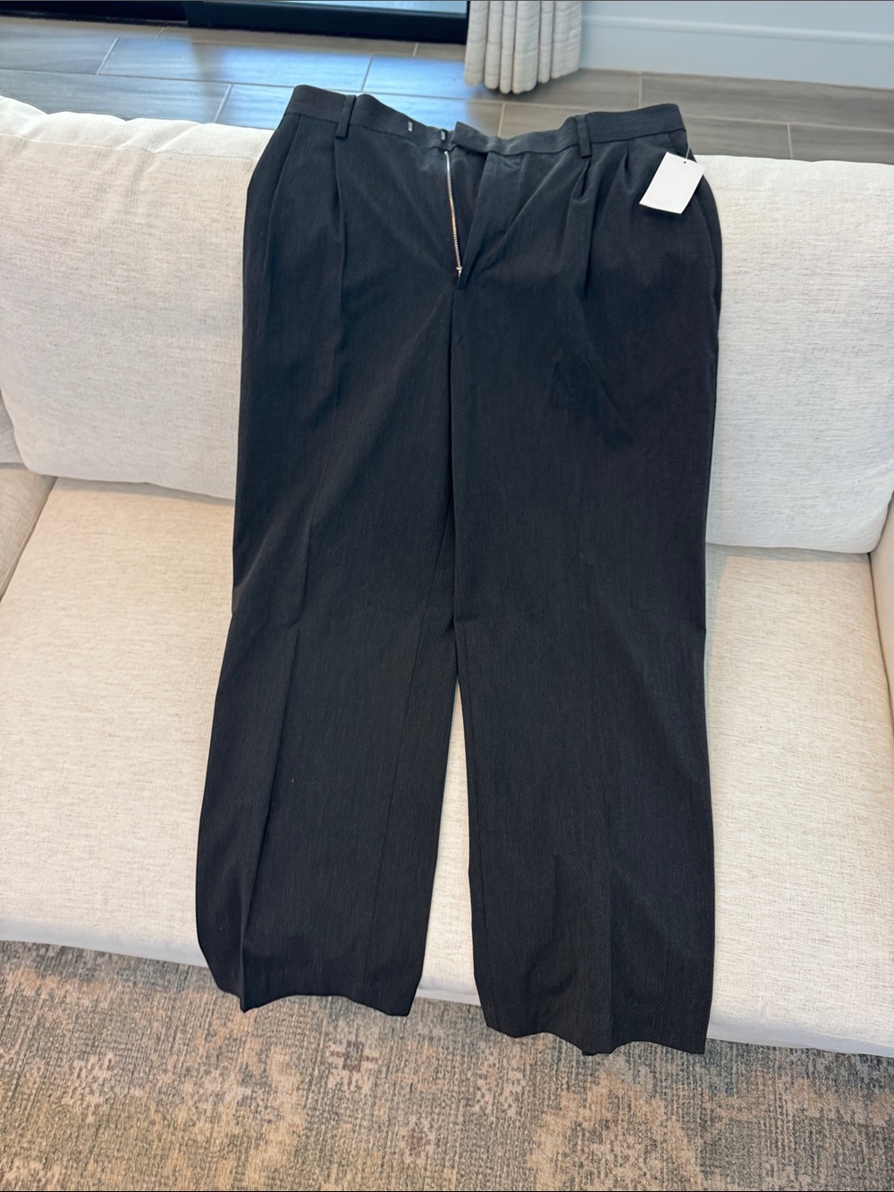 H&M Black Pleated Dress Trousers for Men wide leg